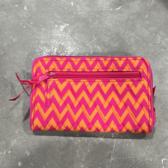 Vera Bradley Turnlock Wallet in Ziggy Zags - Picture 5 of 9